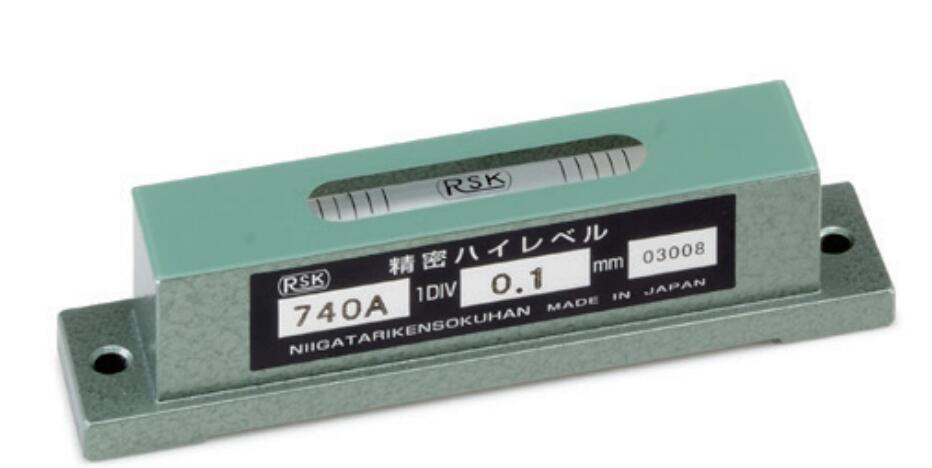 740A01.jpg